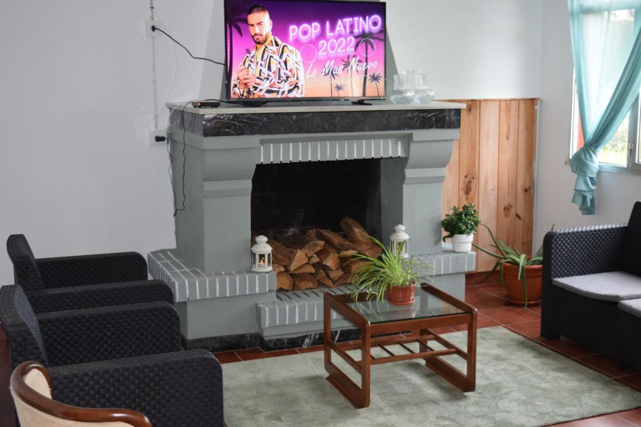 Albergue La Corona1 O Pino Екстериор снимка
